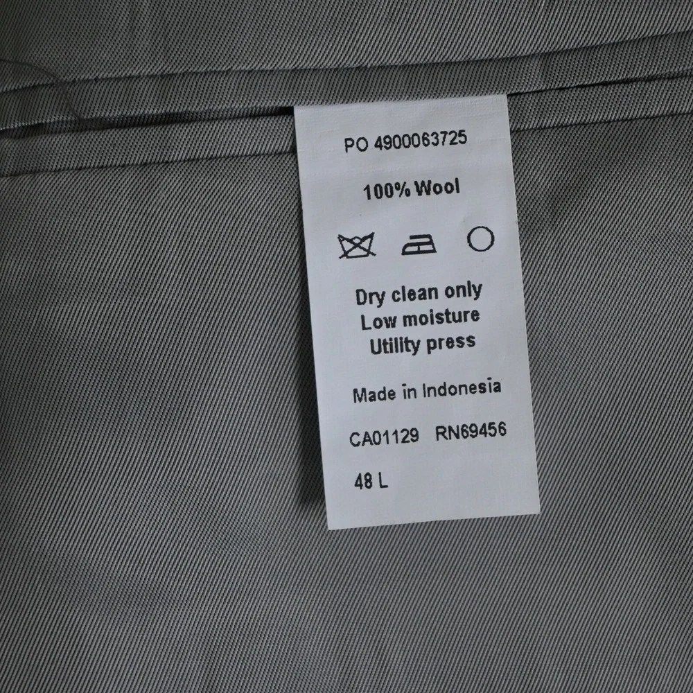 Calvin Klein 48L Black 100% Wool Mens‎ Tux Tuxedo Dinner Jacket